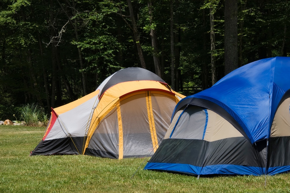 2 camping Tents